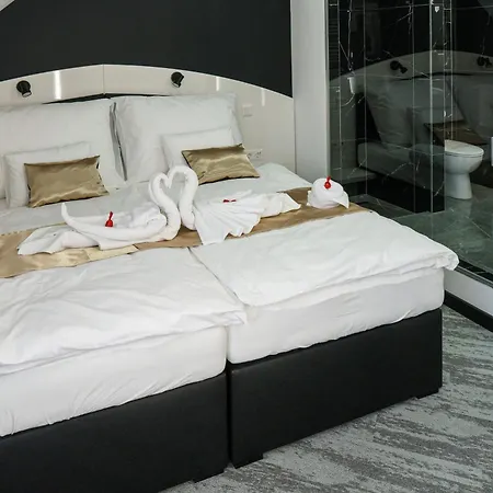 Becs Panzio Bed & Breakfast 4*