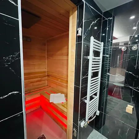 Becs Panzio 4*