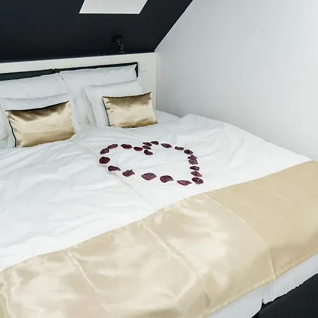 Bed & Breakfast Becs Panzio Lenti