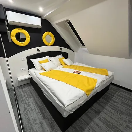 Becs Panzio Bed and Breakfast