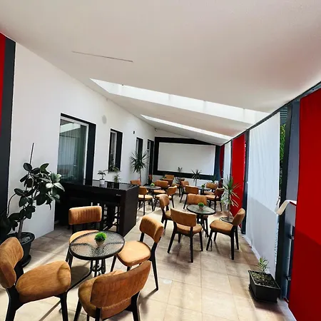 Becs Panzio Bed & Breakfast