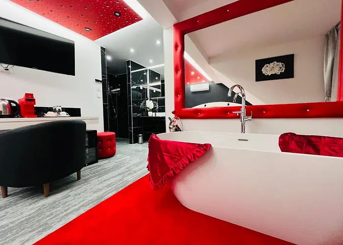 Becs Panzio לינה וארוחת בוקר 4*