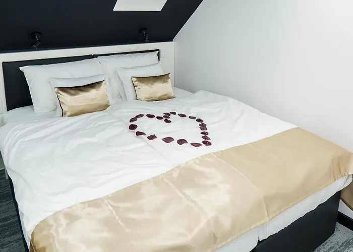 לינה וארוחת בוקר Becs Panzio לנטי